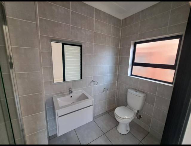 2 BEDROOM APARTMENT FOR SALE IN BLYDE RIVERWALK ESTATE